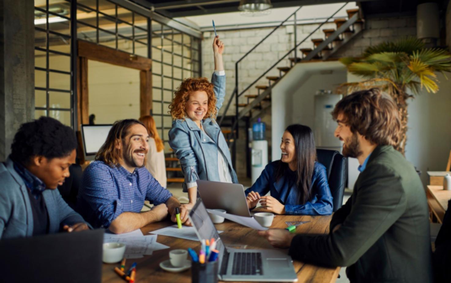 Agency Model vs Solo Operator: The Social Cost Nobody Mentions